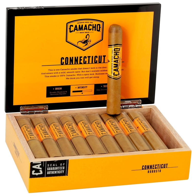Camacho Connecticut Robusto-20