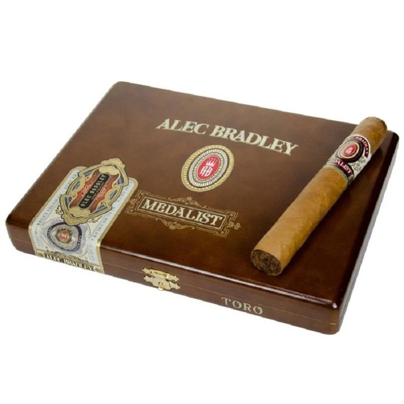 Alec Bradley Medalist Toro 24CT-24