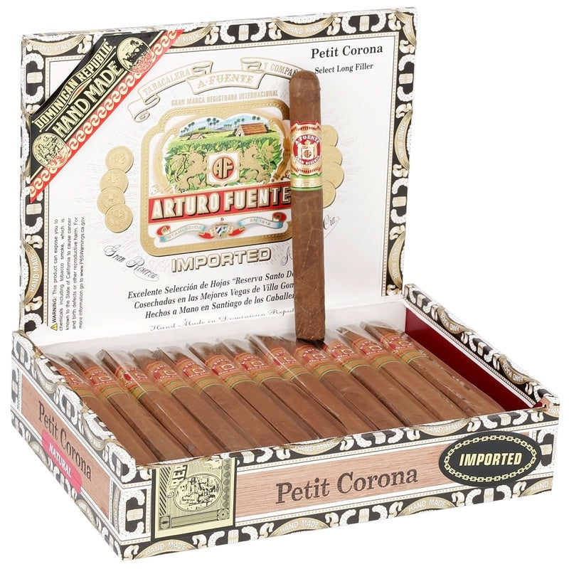 Arturo Fuente Petit Corona-25