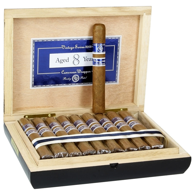 Rocky Patel Vintage 2003 Robusto-20