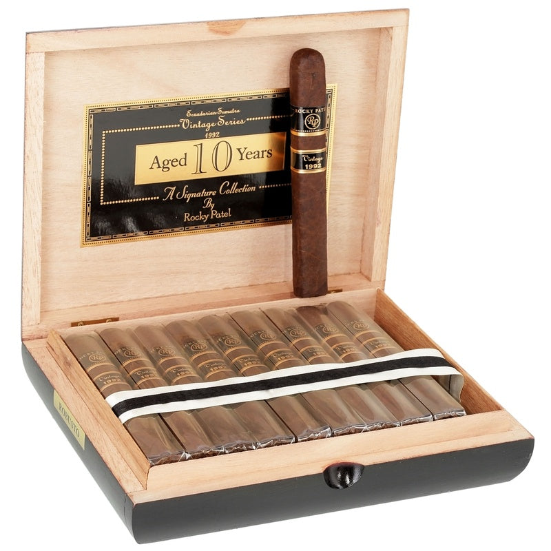 Rocky Patel Vintage 1992 Robusto-20