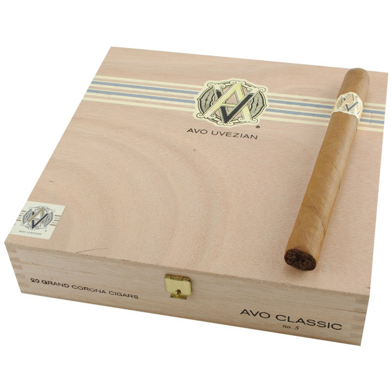 AVO Classic No. 5 Double Corona-20