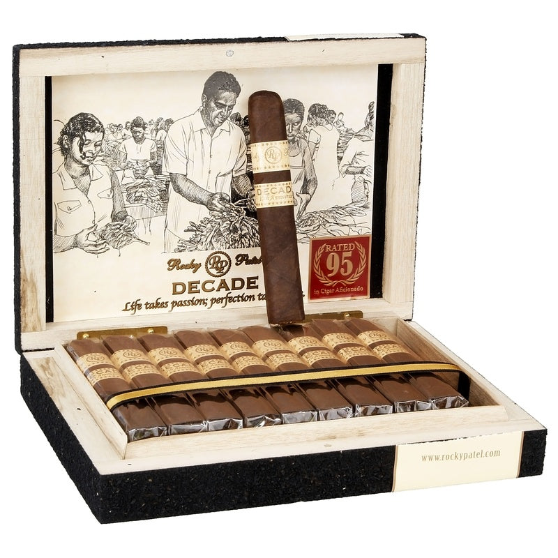 Rocky Patel Decade Robusto-20