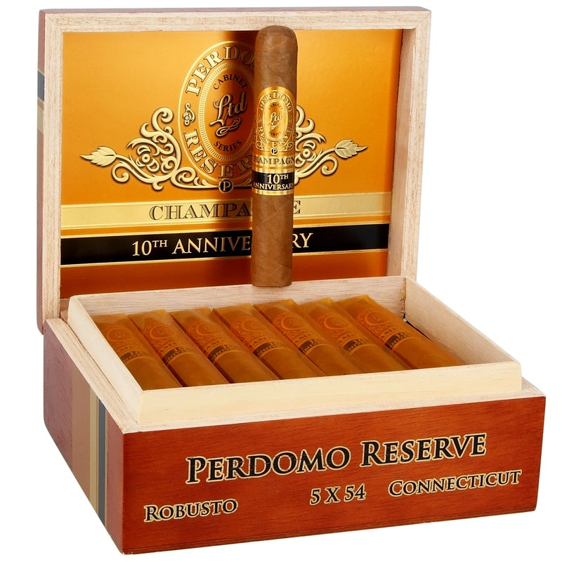 Perdomo Reserve Champagne Robusto-25